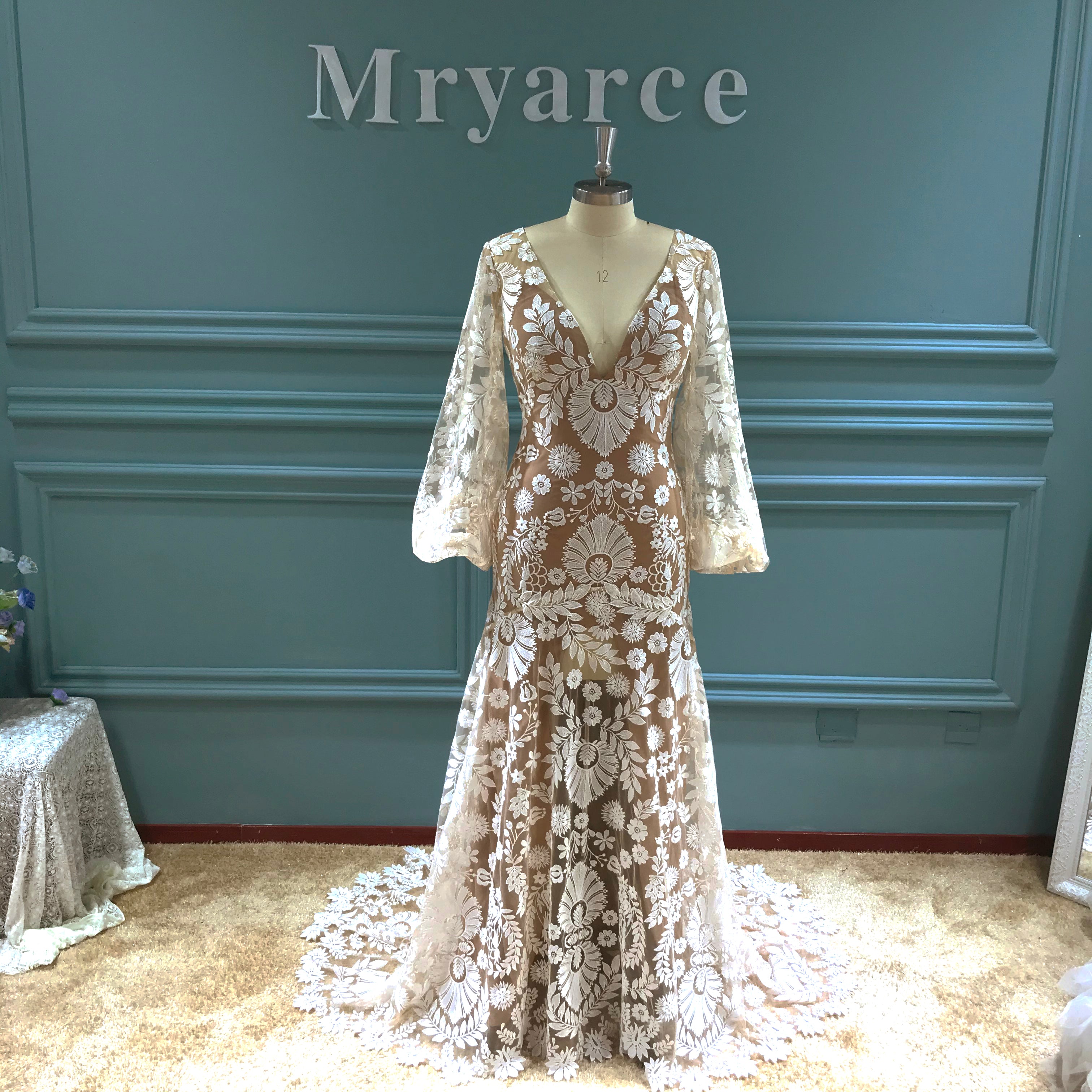 Charming V-neck lace decal bohemian style wedding dress with sleeves for bride dresses