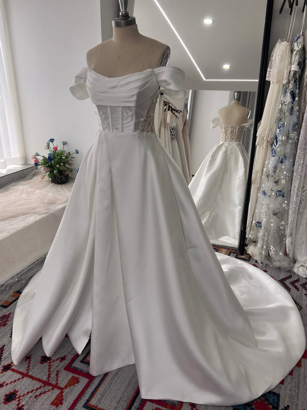 Detachable Sleeves Mikado Open Leg A Line Wedding Dress With Pockets