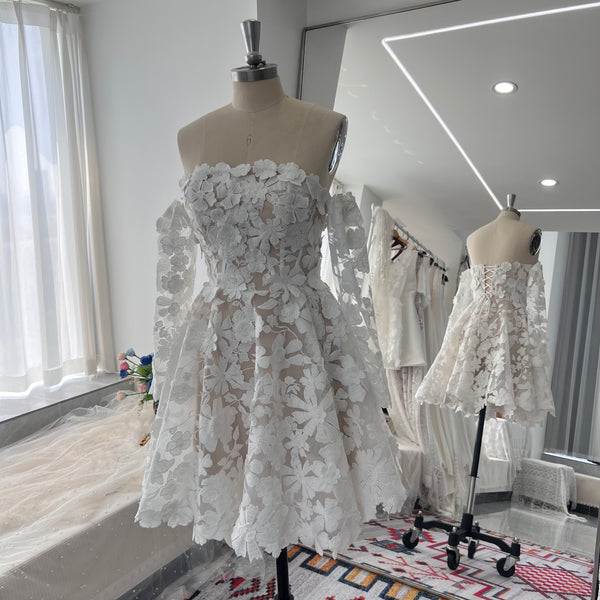 3D Lace Flowers Strapless Short Wedding Dresses Bridal Mini Dress With Detachable Sleeves